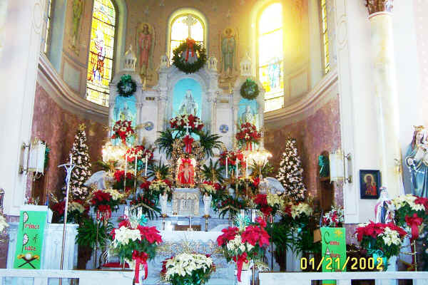 Cathedral aisles bulge as president attends mass – Twin Cities