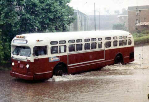 Red Arrow/SEPTA bus at 9th & Hyatt St, 1973; Photo courtesy of Michele Denesowicz Williams