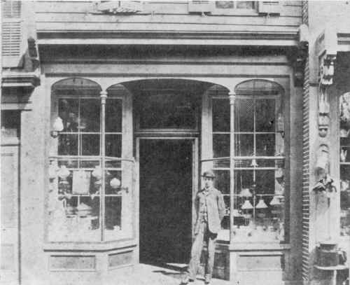 harpur_store.jpg (838881 bytes)