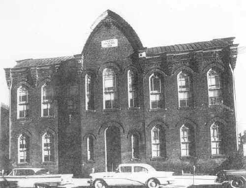 Starr School (Original Chester High School); Photo courtesy of Mr. Bill Dandridge & Freeman Enterprises Gallery