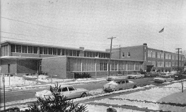 Pulaski Jr. High Photo from the 1963 Yearbook courtesy of Ron Crowther