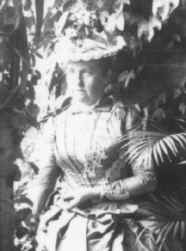 Louise Deshong Woodbridge; Photo taken on her porch at  1401 Potter St..tif (2049000 bytes)